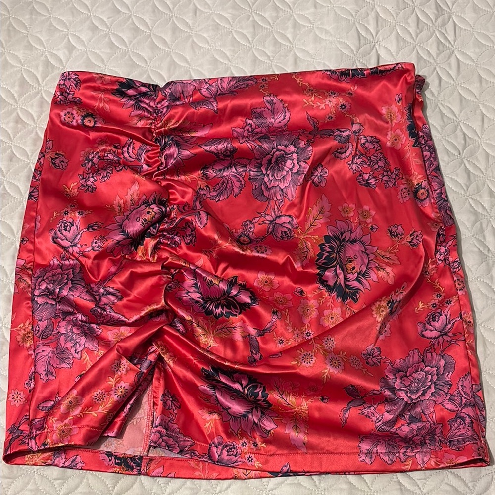 NWOT FREE PEOPLE Floral Satin Mini Skirt